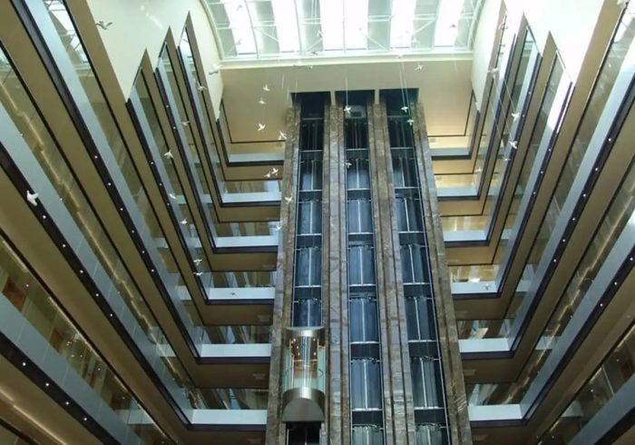 5 Questions to Ask a Lift Supplier Before You Buy